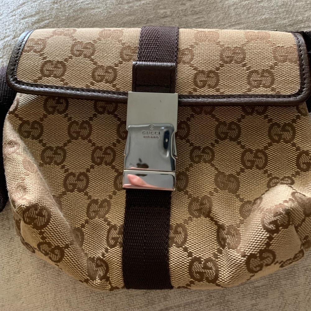 Rare Gucci canvas belt bag